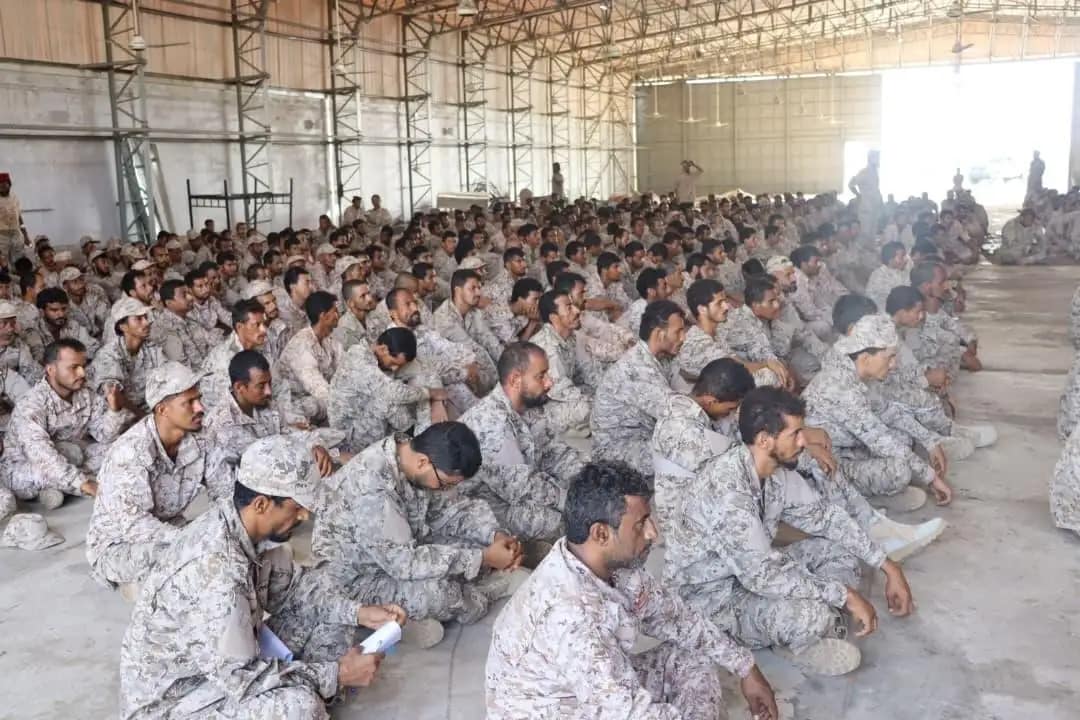 الفرقة الأولى 9 الفرقة الأولى درع الوطن (7)